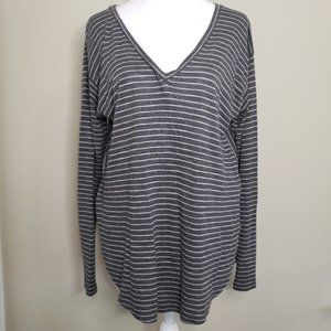 Madewell Long Sleeve Tee size Small 5/$25